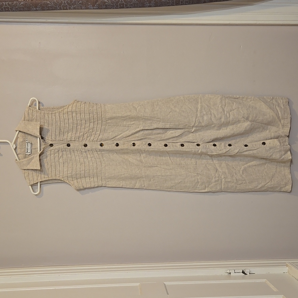 Misty Lane Sleeveless Beige Button-Down Dress Size 6